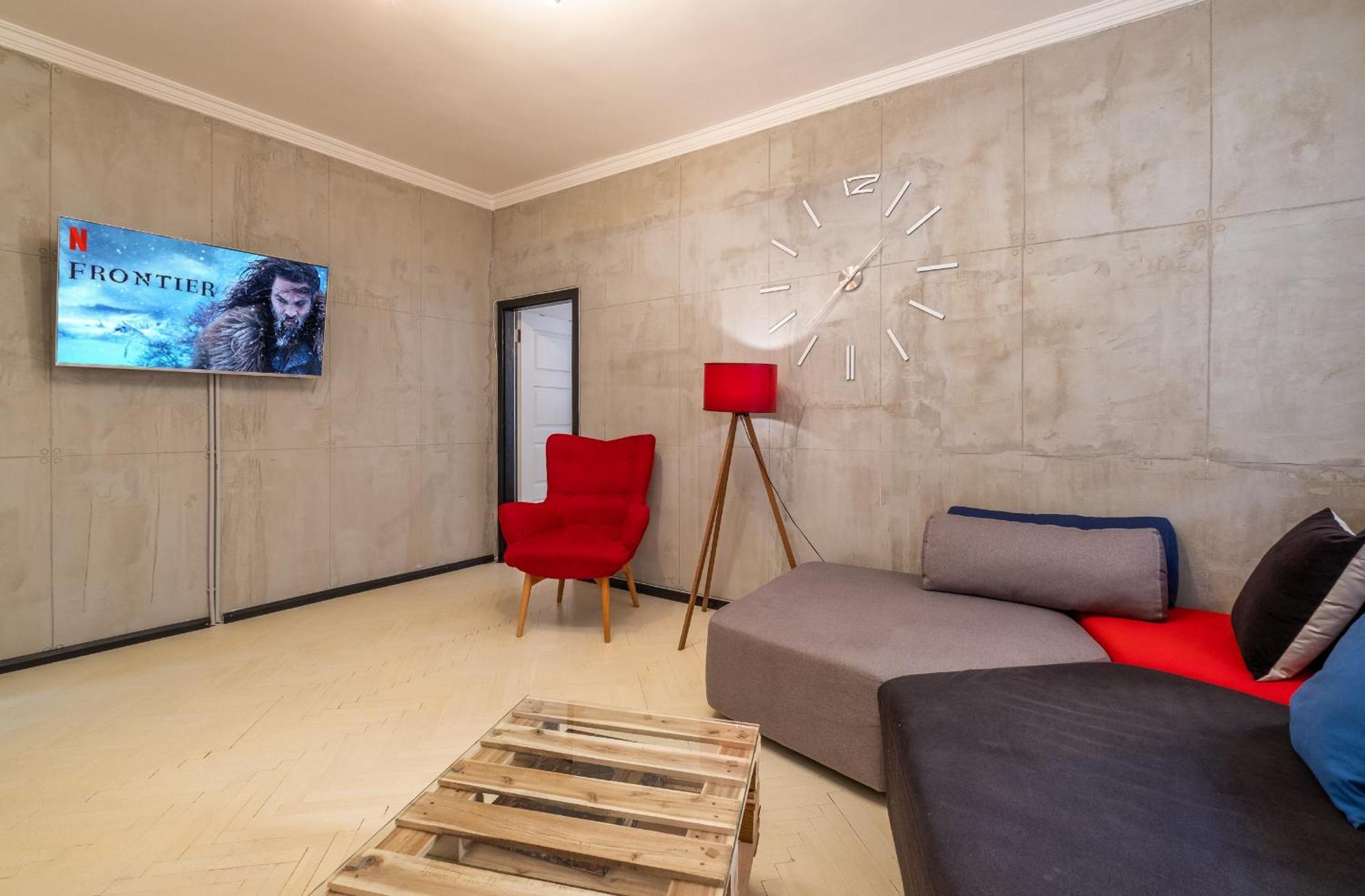 Modern , Spacious 2Br Apartment In Top Center Szófia Kültér fotó