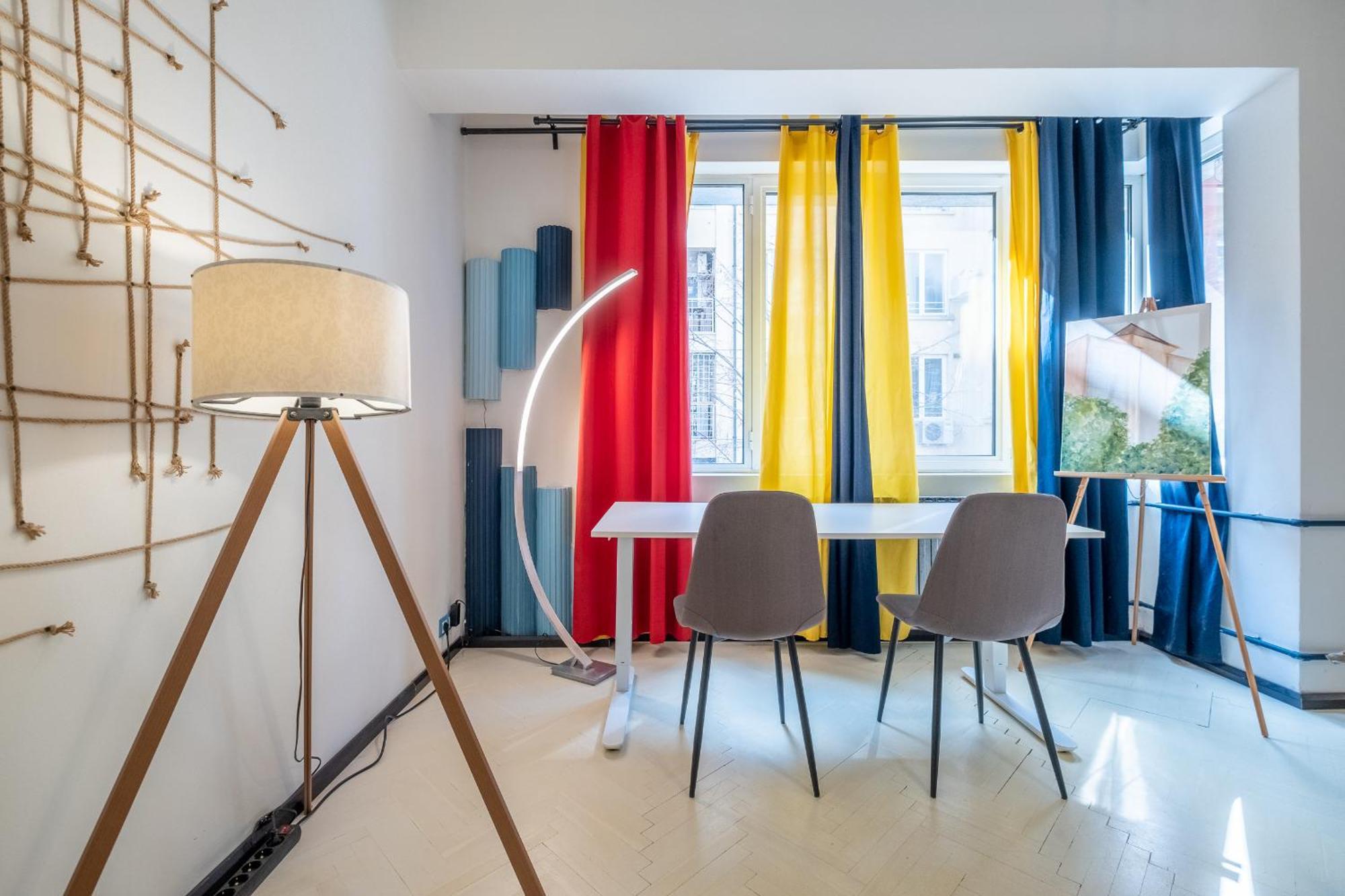 Modern , Spacious 2Br Apartment In Top Center Szófia Kültér fotó